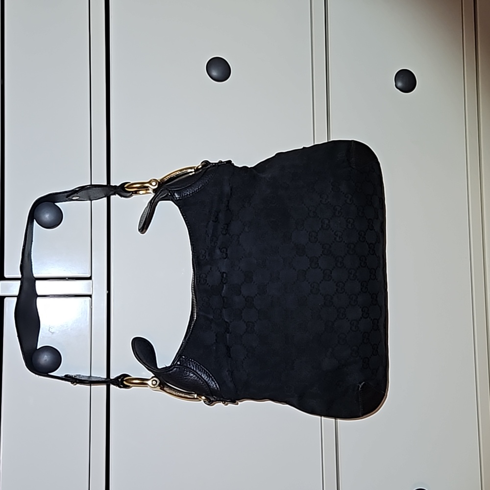 Gucci Guccissima Shoulder Bag; Price reflects wears, sales final, no return - Picture 5 of 16